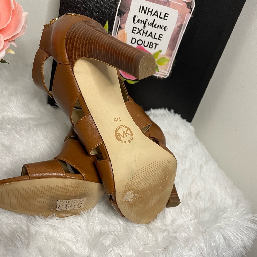 Michael Kors - Picture 5 of 5